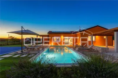Single-Storey Villa with Pool for Sale in Svetvincenat, Croatia - foto 21