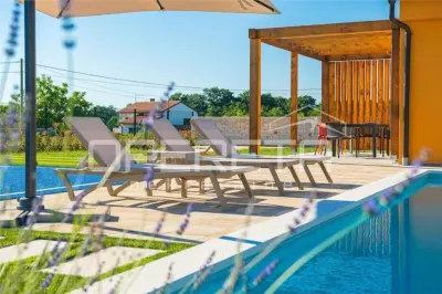 Single-Storey Villa with Pool for Sale in Svetvincenat, Croatia - foto 22