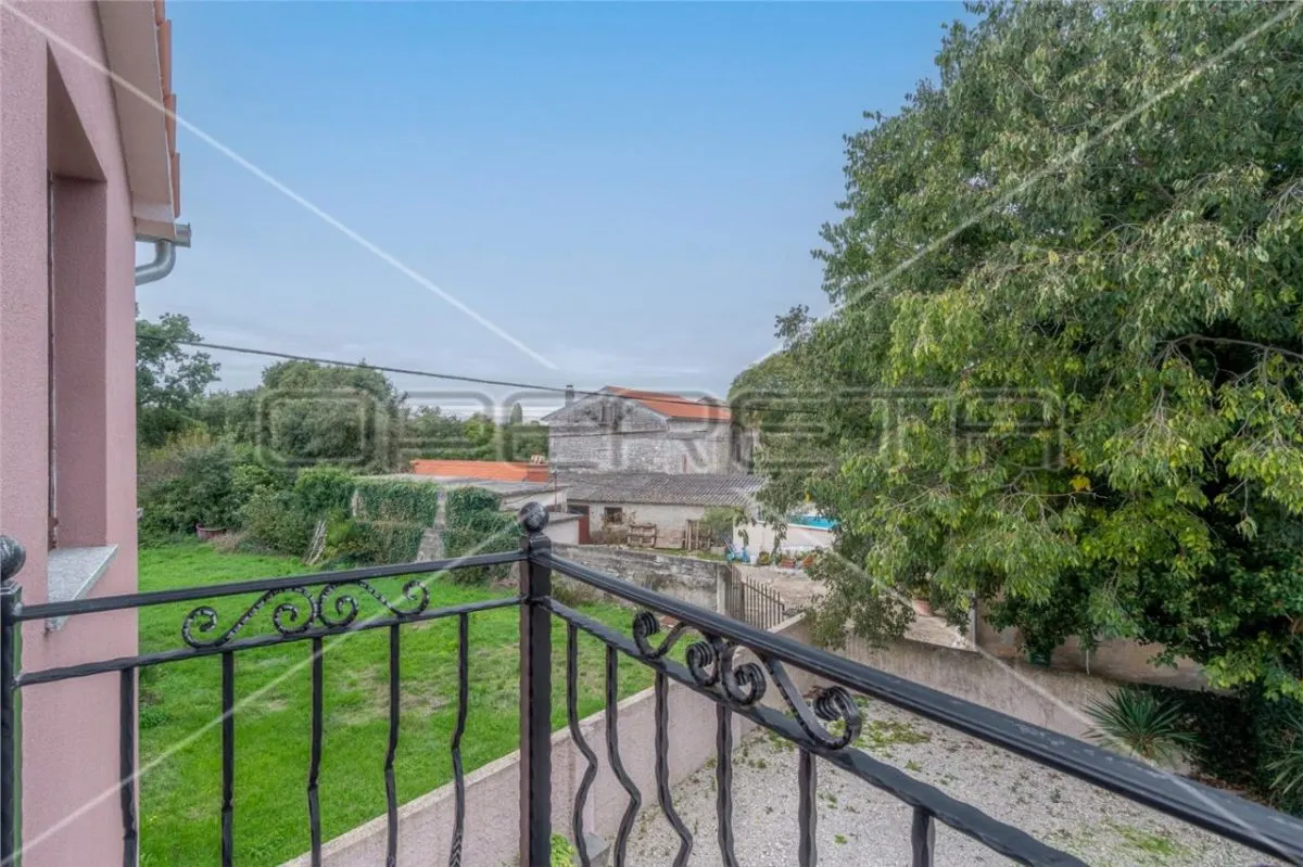 Villa de Piedra Rústica en Venta en Marcana, Istria, Croacia - foto 5