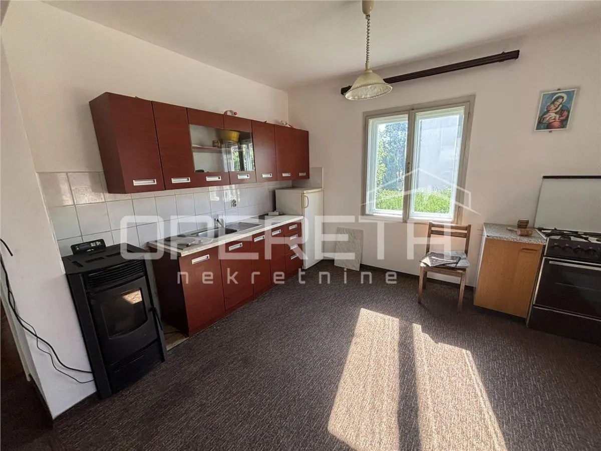 Maison Individuelle avec Terrain à Vendre à Velika Gorica, Croatie - foto 2