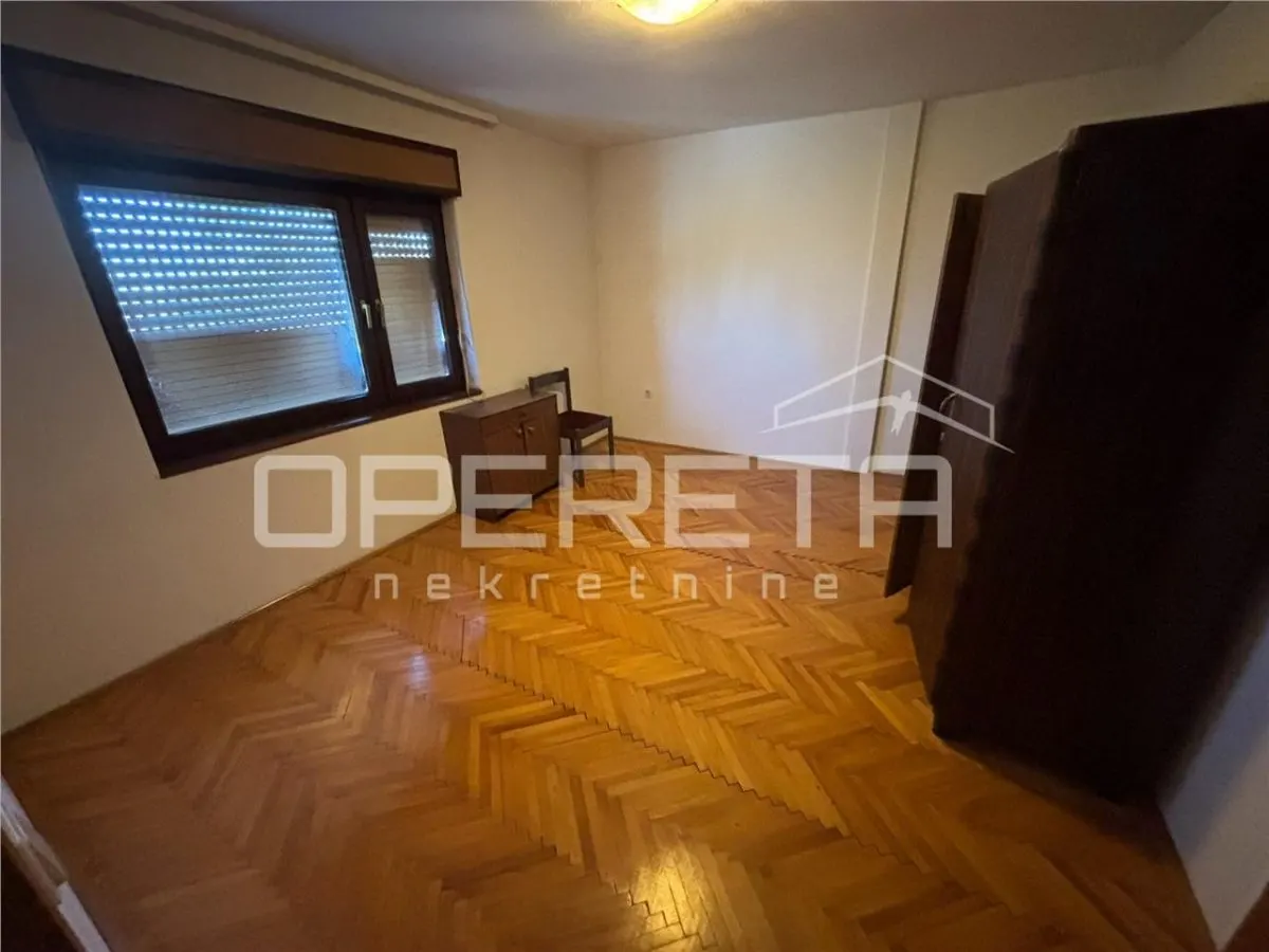 Maison Individuelle avec Terrain à Vendre à Velika Gorica, Croatie - foto 4