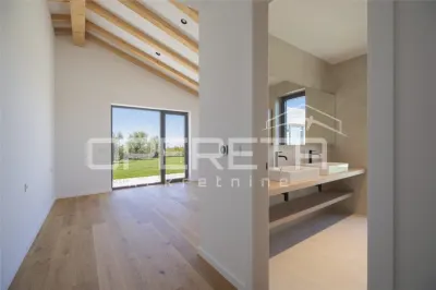 Villa de Lujo en Venta en Brtonigla, Istria, Croacia - foto 22