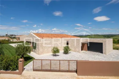 Villa de Lujo en Venta en Brtonigla, Istria, Croacia - foto 9