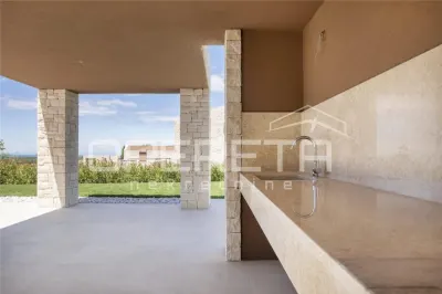 Villa de Lujo en Venta en Brtonigla, Istria, Croacia - foto 10