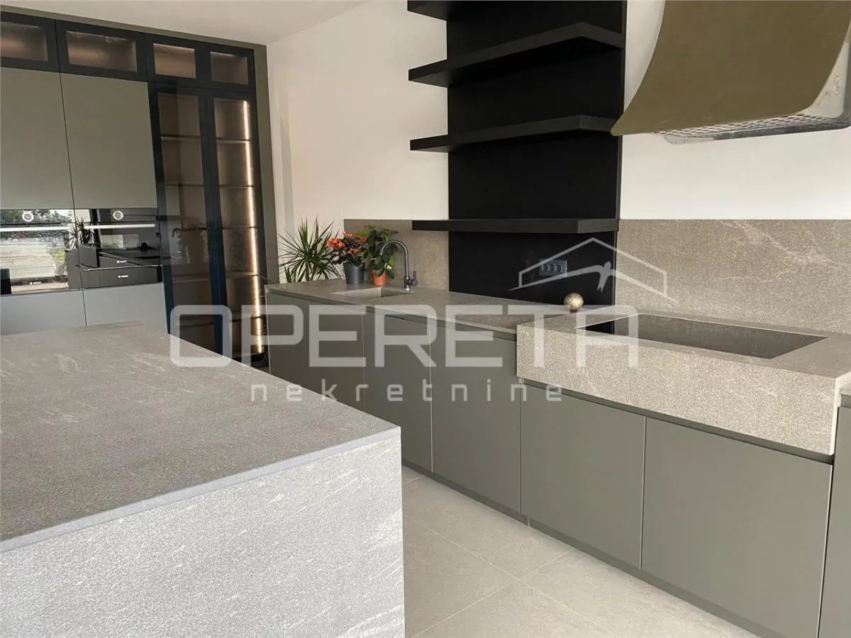 Villa de Lujo en Venta en Croacia, Marcana - foto 14