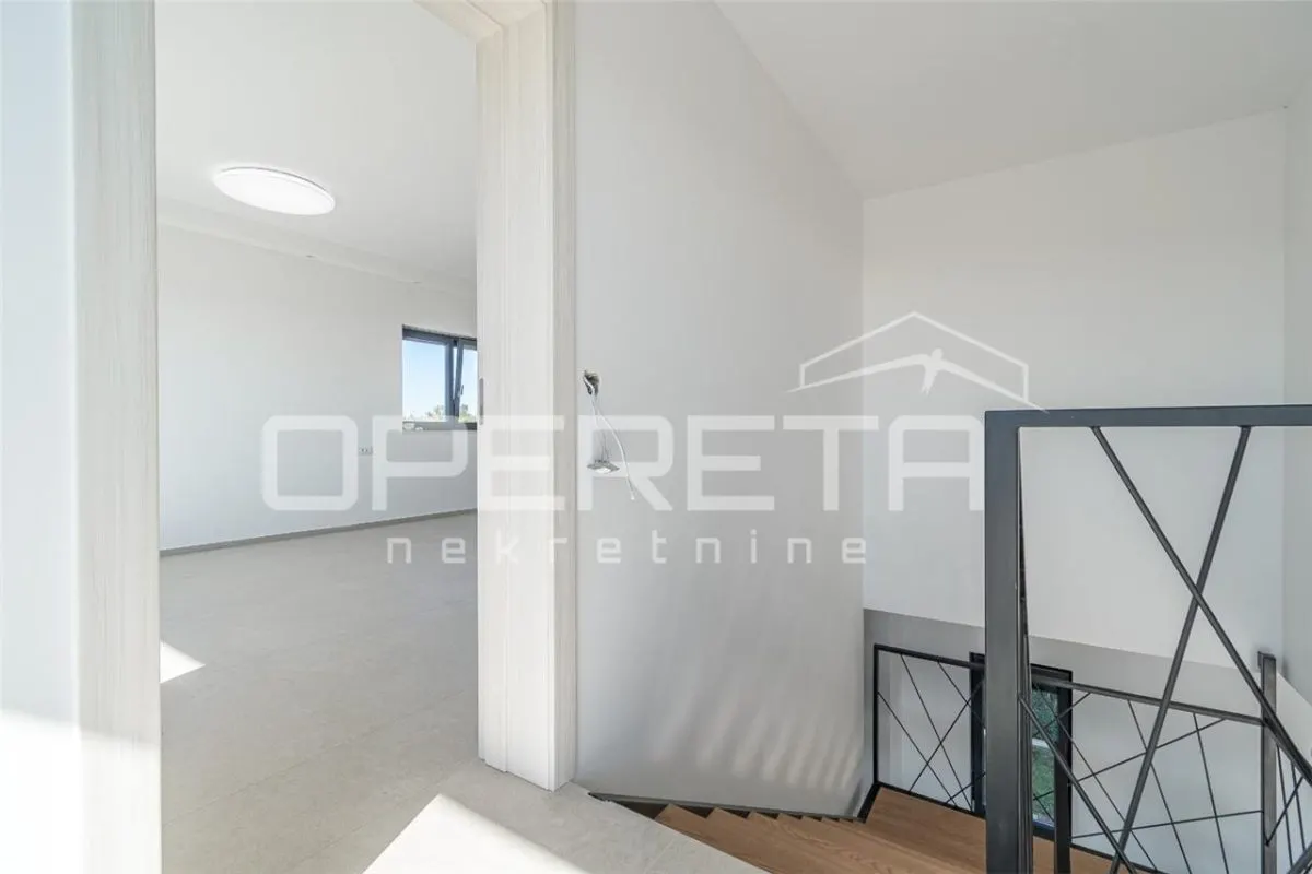 Villa de Lujo en Venta en Croacia, Marcana - foto 24
