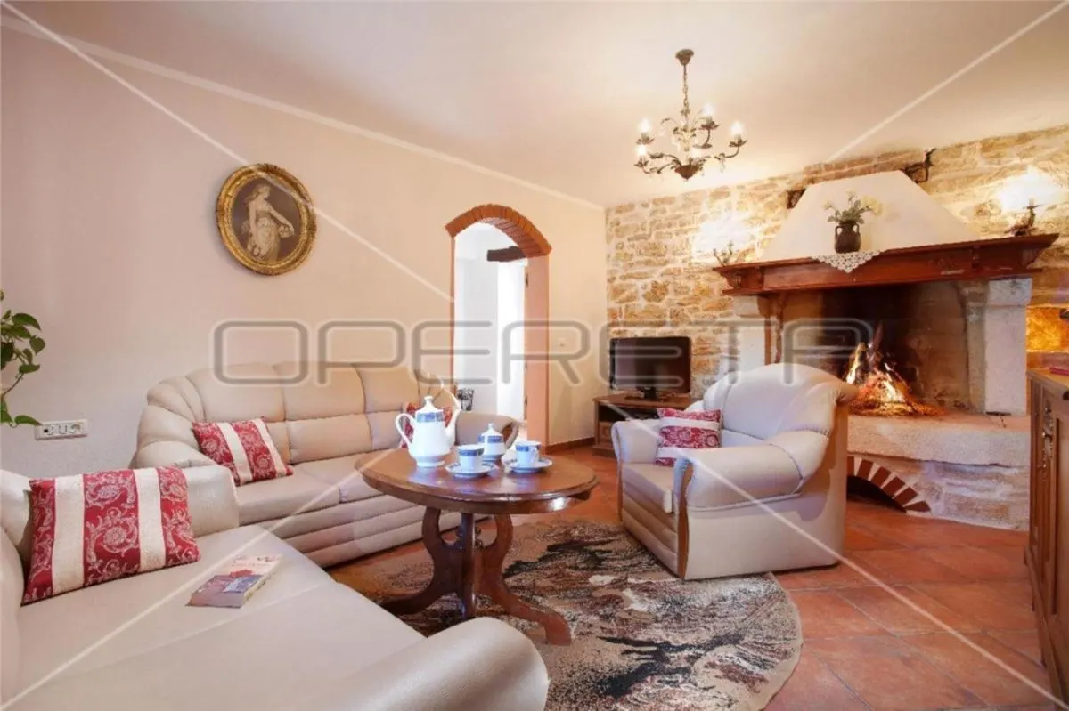 Villa de Piedra Rústica en Venta en Marcana, Istria, Croacia - foto 7