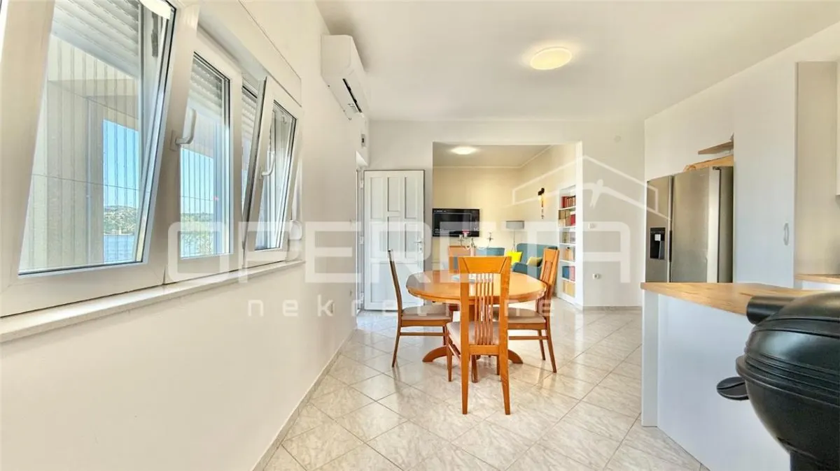 Villa Individuelle à Vendre en Croatie, Posedarje – Première Ligne de Mer - foto 16