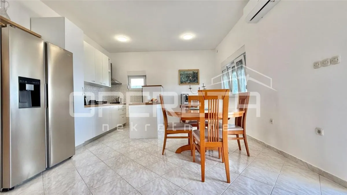 Villa Individuelle à Vendre en Croatie, Posedarje – Première Ligne de Mer - foto 17