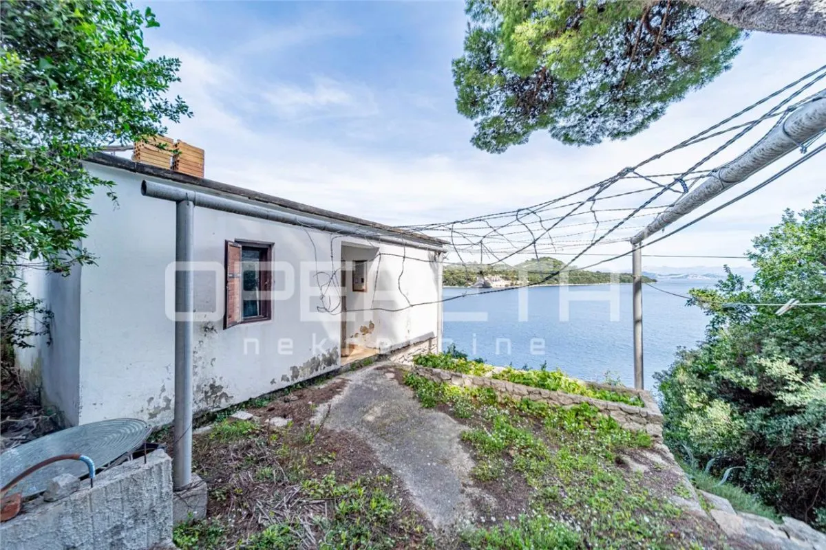 Villa en Bord de Mer à Vendre à Babino Polje, Île de Mljet, Croatie - foto 1