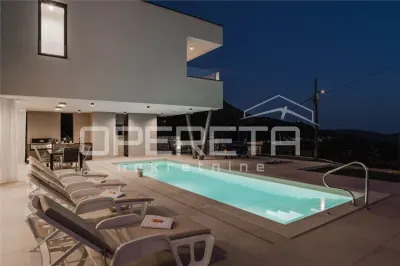 Villa Moderne avec Piscine et Oliveraie à Vendre à Dubravka, Croatie - foto 13