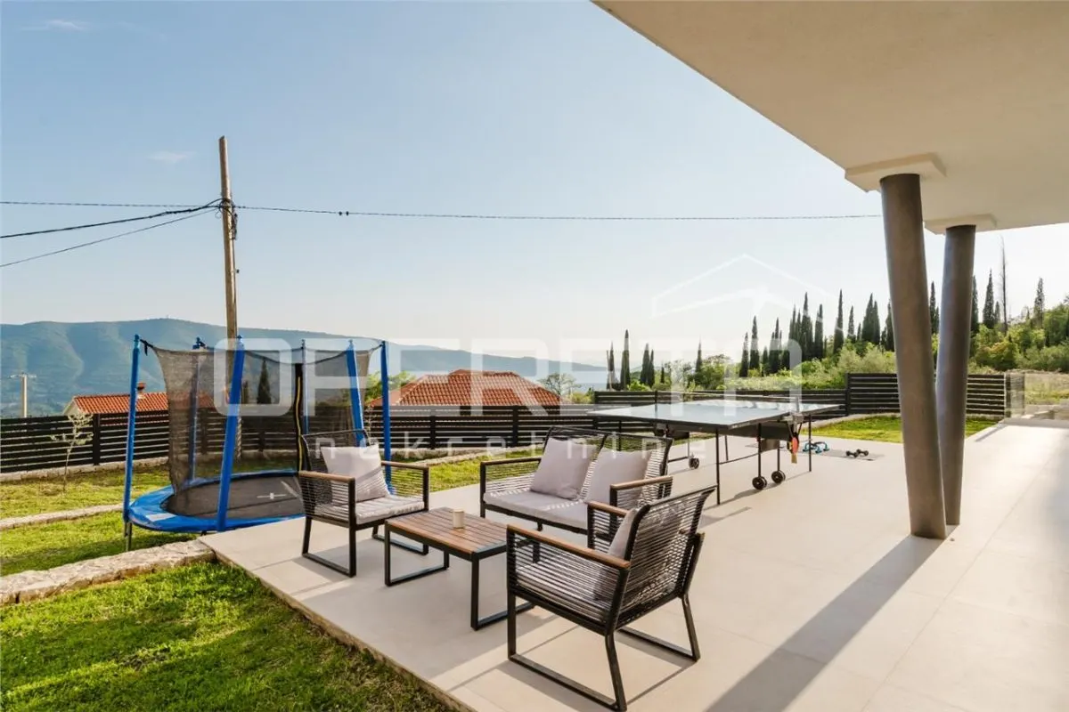 Villa Moderne avec Piscine et Oliveraie à Vendre à Dubravka, Croatie - foto 6
