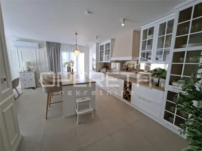 克罗地亚罗戈日尼察豪华别墅出售 - foto 10
