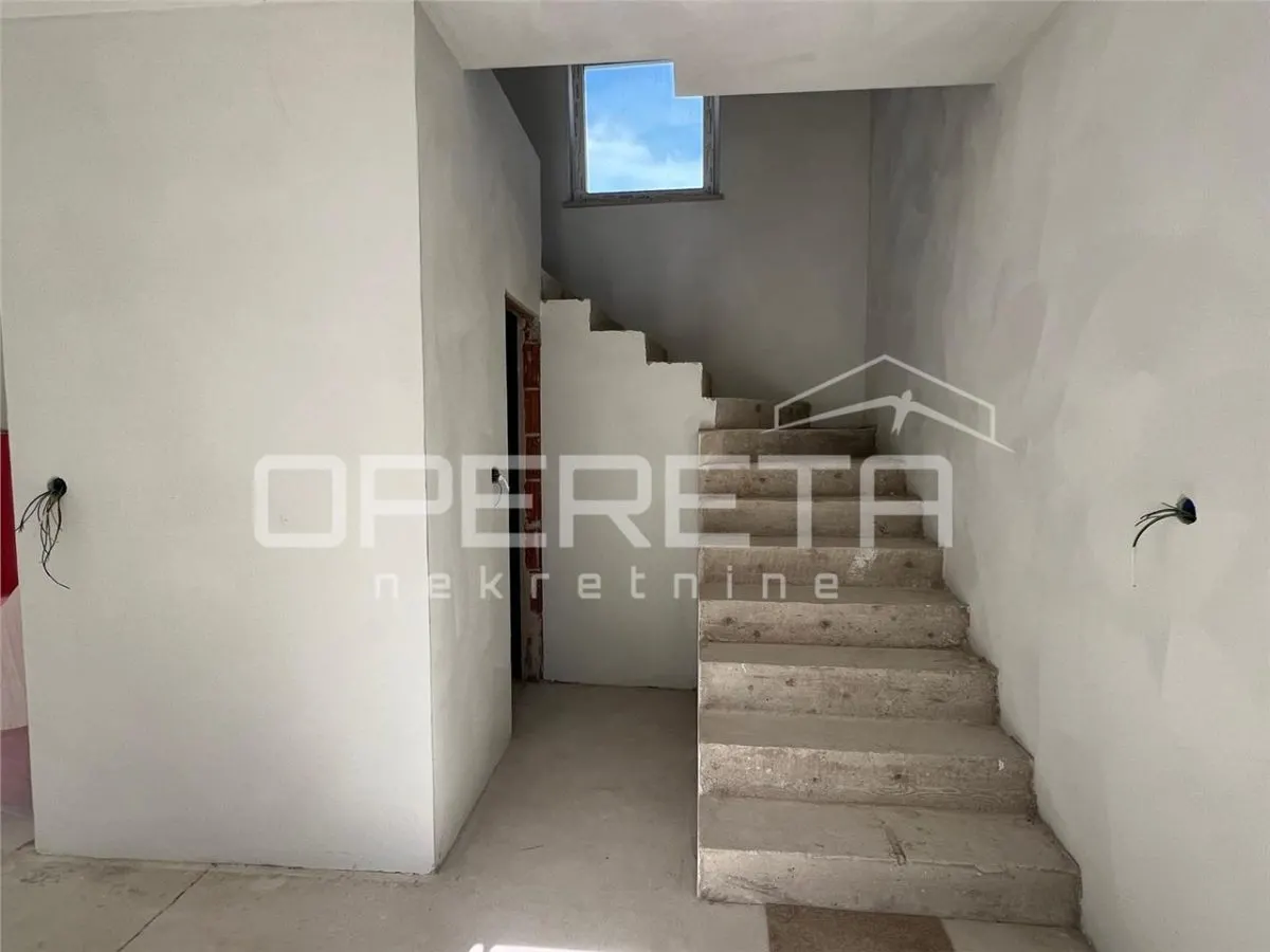 Villa Moderna en Venta en Kanfanar, Croacia - foto 6