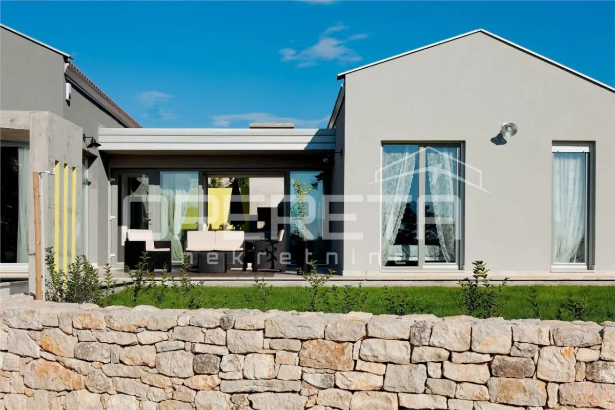 Villa Moderne à Vendre à Porec, Croatie - foto 19