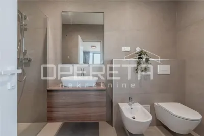 Villa de Lujo en Venta en Rovinj, Croacia - foto 17