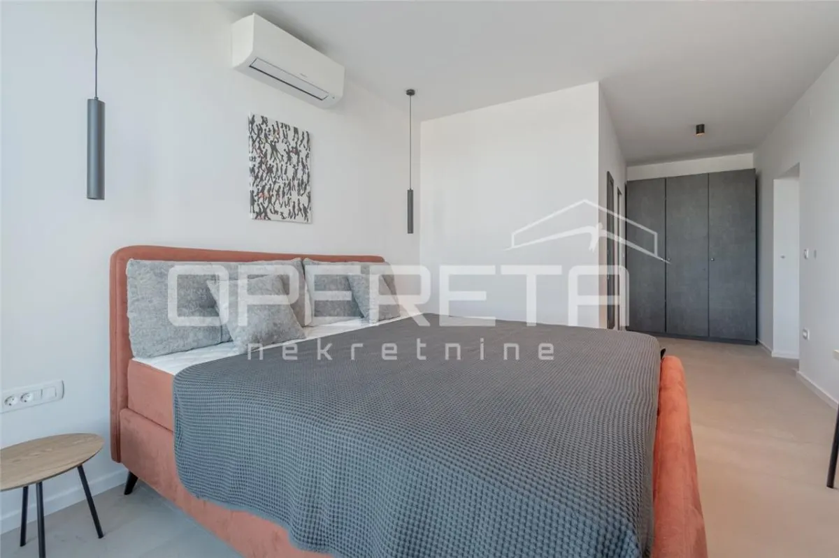 Villa de Lujo en Venta en Rovinj, Croacia - foto 20