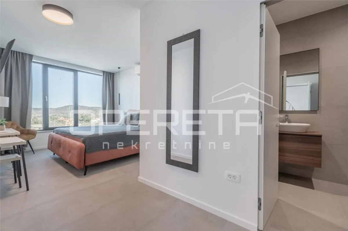 Villa de Lujo en Venta en Rovinj, Croacia - foto 21