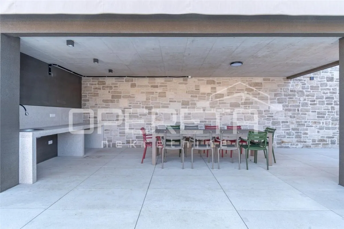 Villa de Lujo en Venta en Rovinj, Croacia - foto 23