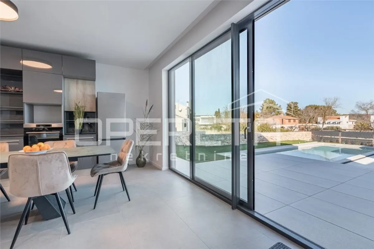 Villa de Lujo en Venta en Rovinj, Croacia - foto 5