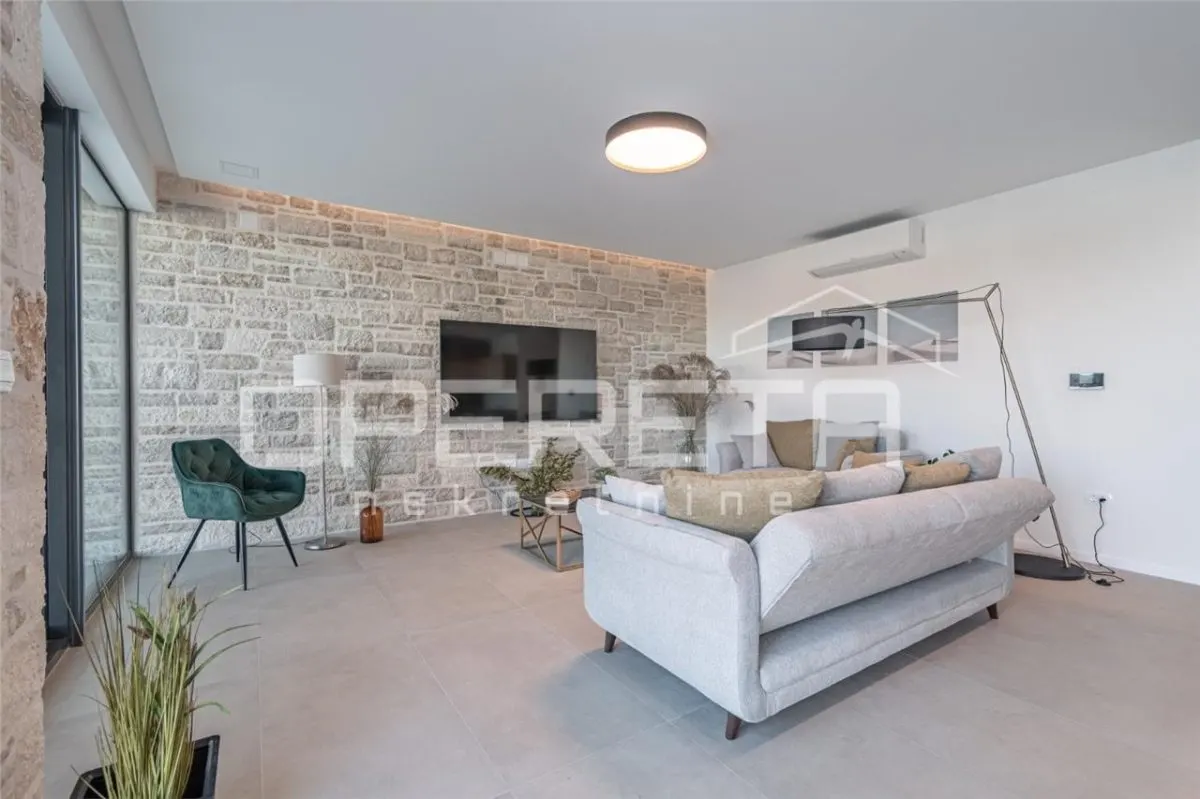 Villa de Lujo en Venta en Rovinj, Croacia - foto 8