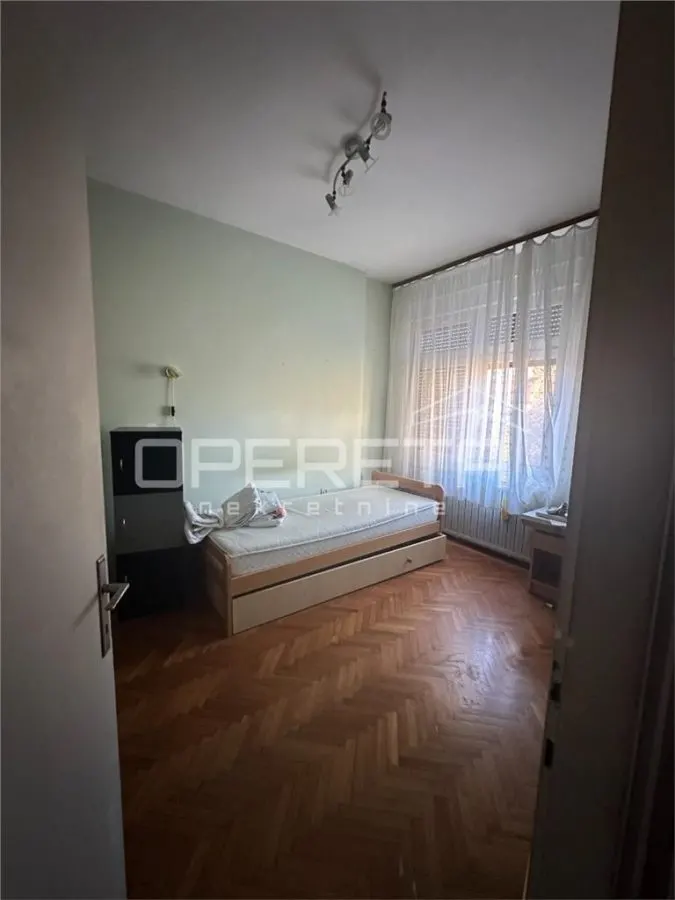 Dos Villas Gemelas en Venta en Varazdin, Croacia – Centro Urbano - foto 14