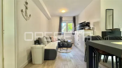 Villa Indépendante avec Quatre Appartements à Vendre à Vir, Croatie - foto 24