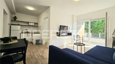 Villa Indépendante avec Quatre Appartements à Vendre à Vir, Croatie - foto 5