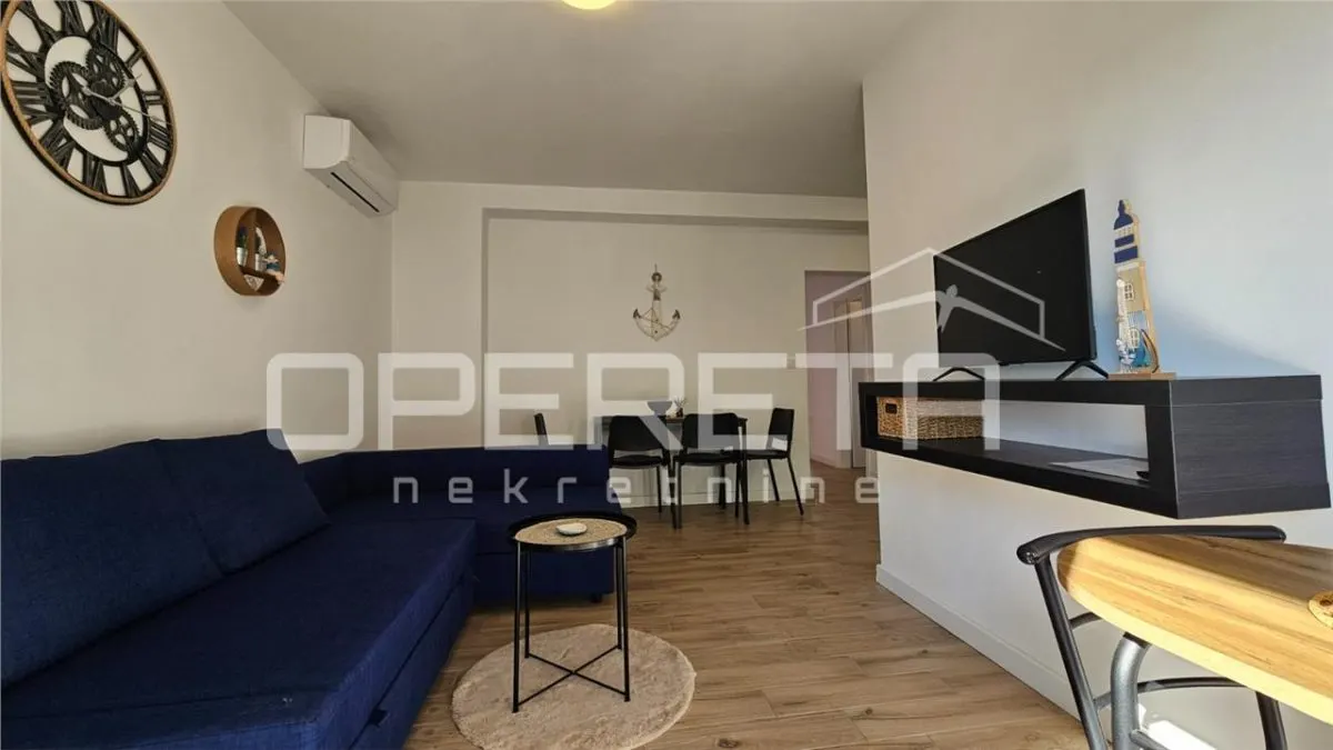 Villa Indépendante avec Quatre Appartements à Vendre à Vir, Croatie - foto 6
