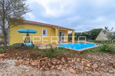 Ground Floor Villa for Sale in Svetvincenat, Croatia - Svetvincenat