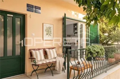 Casa Apartamento en Venta en Podgora, Croacia – A 50m del Mar - Podgora
