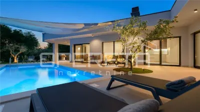 Villa de Planta Baja en Venta en Kanfanar, Croacia - Kanfanar