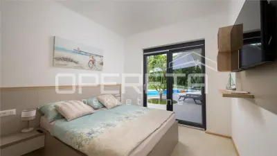 Villa de Planta Baja en Venta en Kanfanar, Croacia - foto 14
