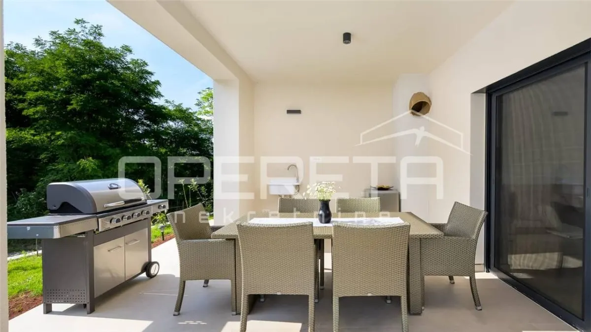 Villa de Planta Baja en Venta en Kanfanar, Croacia - foto 18