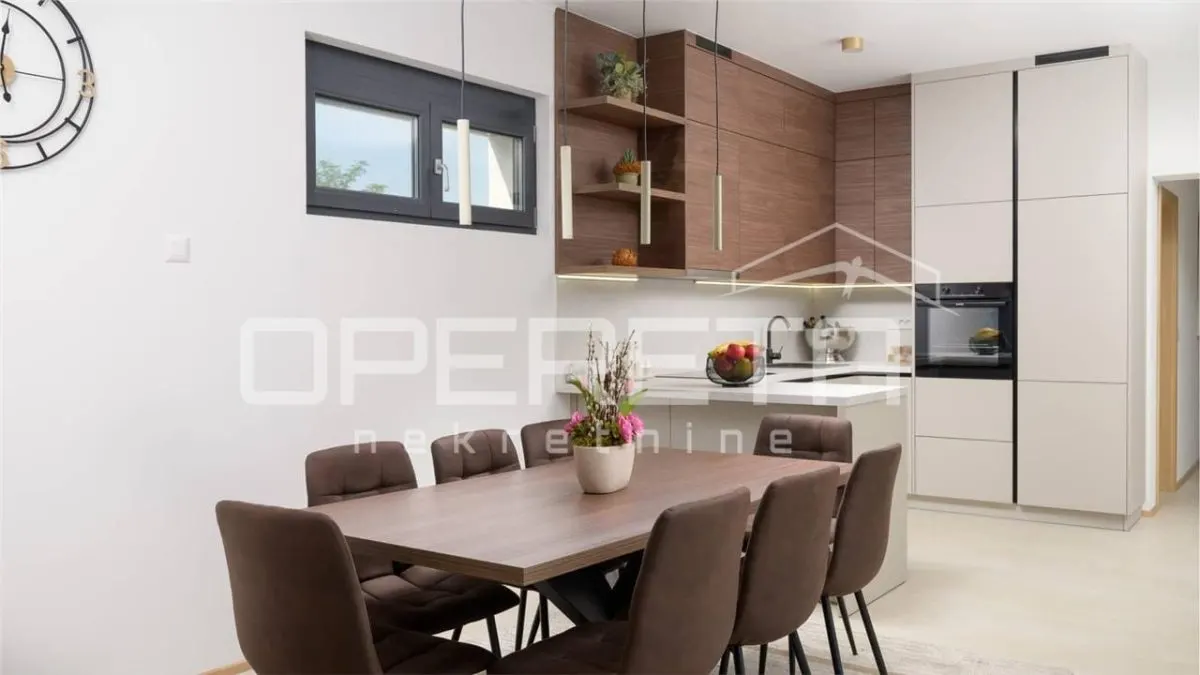 Villa de Planta Baja en Venta en Kanfanar, Croacia - foto 6