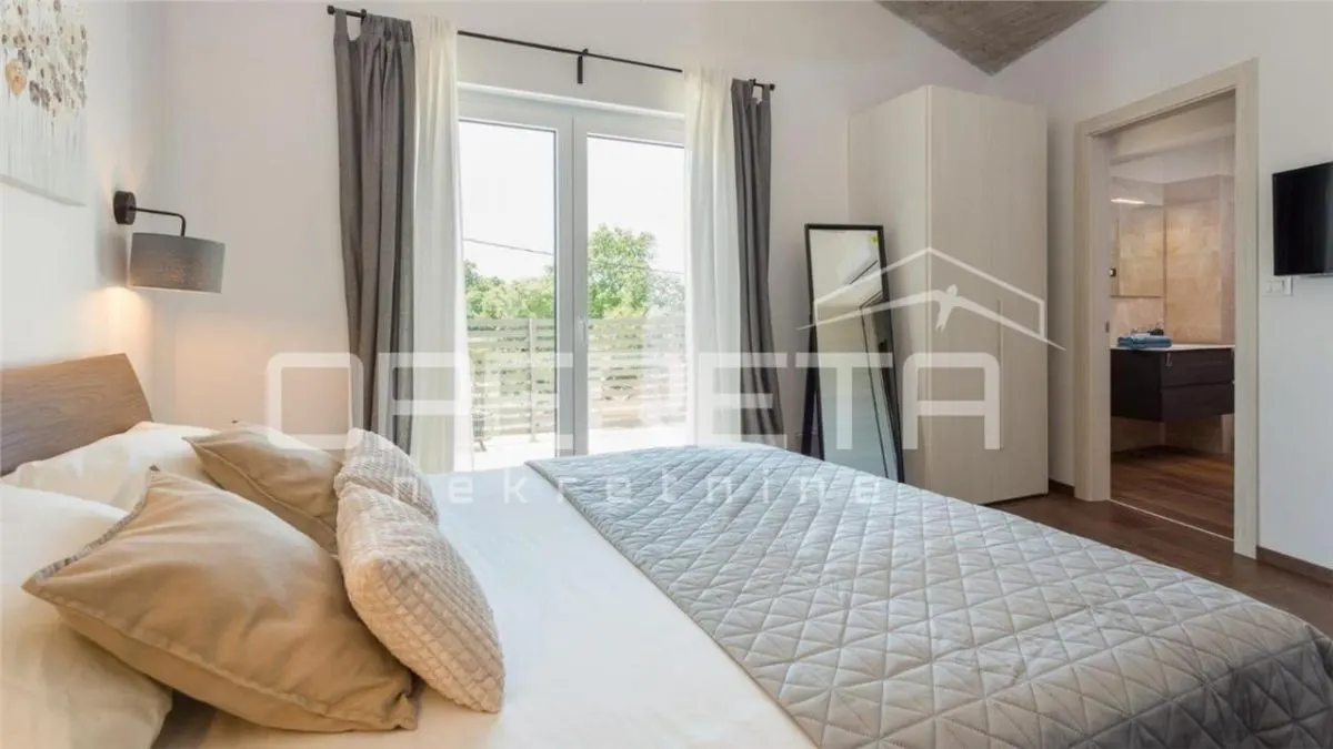 Maison Mitoyenne Moderne avec Piscine à Vendre à Porec, Croatie - foto 12