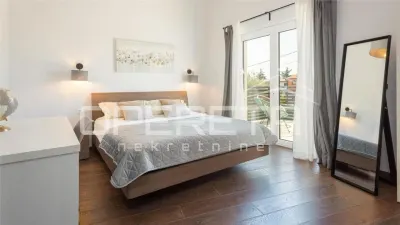 Maison Mitoyenne Moderne avec Piscine à Vendre à Porec, Croatie - foto 16