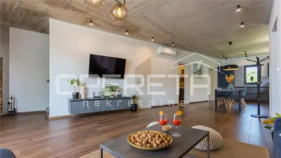 Maison Mitoyenne Moderne avec Piscine à Vendre à Porec, Croatie - foto 6