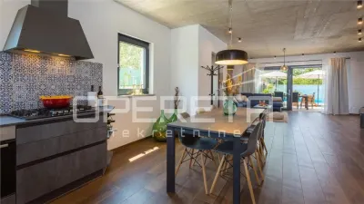 Maison Mitoyenne Moderne avec Piscine à Vendre à Porec, Croatie - foto 7