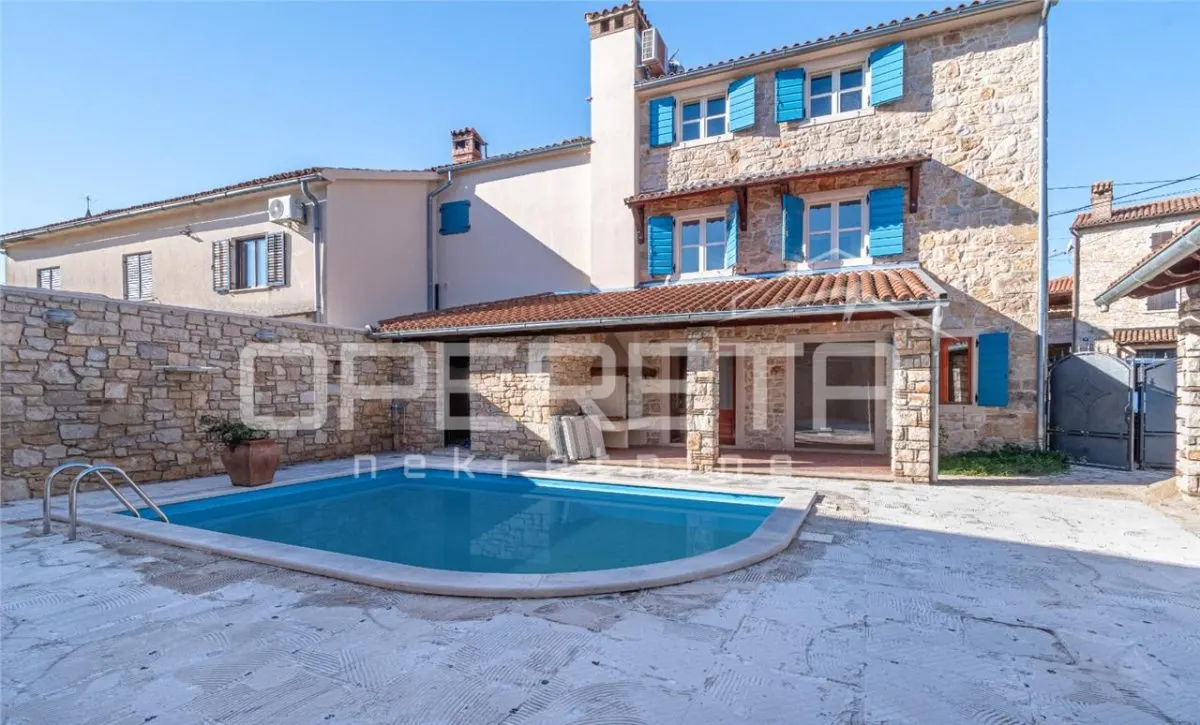 Casa vila de vanzare in Croatia, Vizinada - foto 1