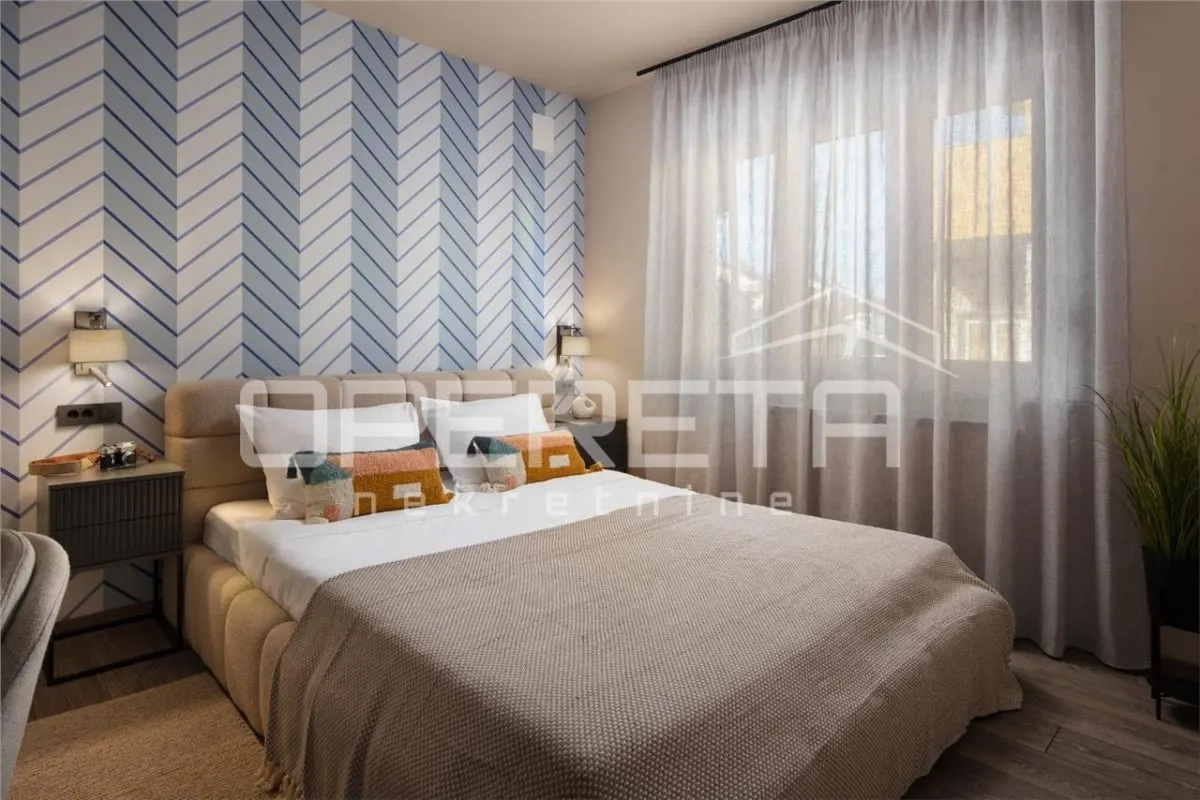 Villa Moderna con Piscina en Venta en Umag, Croacia - foto 15