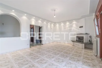 Villa Familiar en Venta en Umag, Croacia – Tres Unidades Residenciales con Vistas al Mar - foto 11