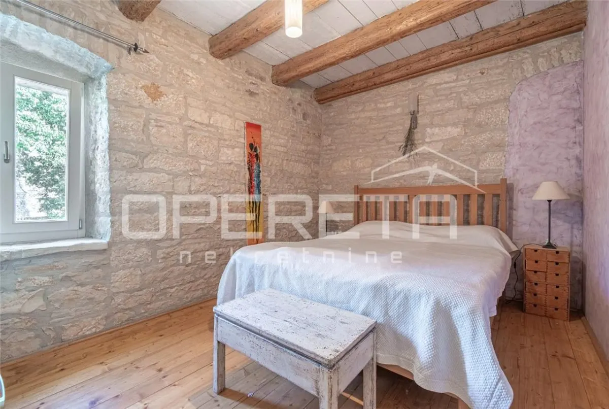 Traditional Istrian Stone Villa with Pool for Sale in Svetvincenat, Croatia - foto 12