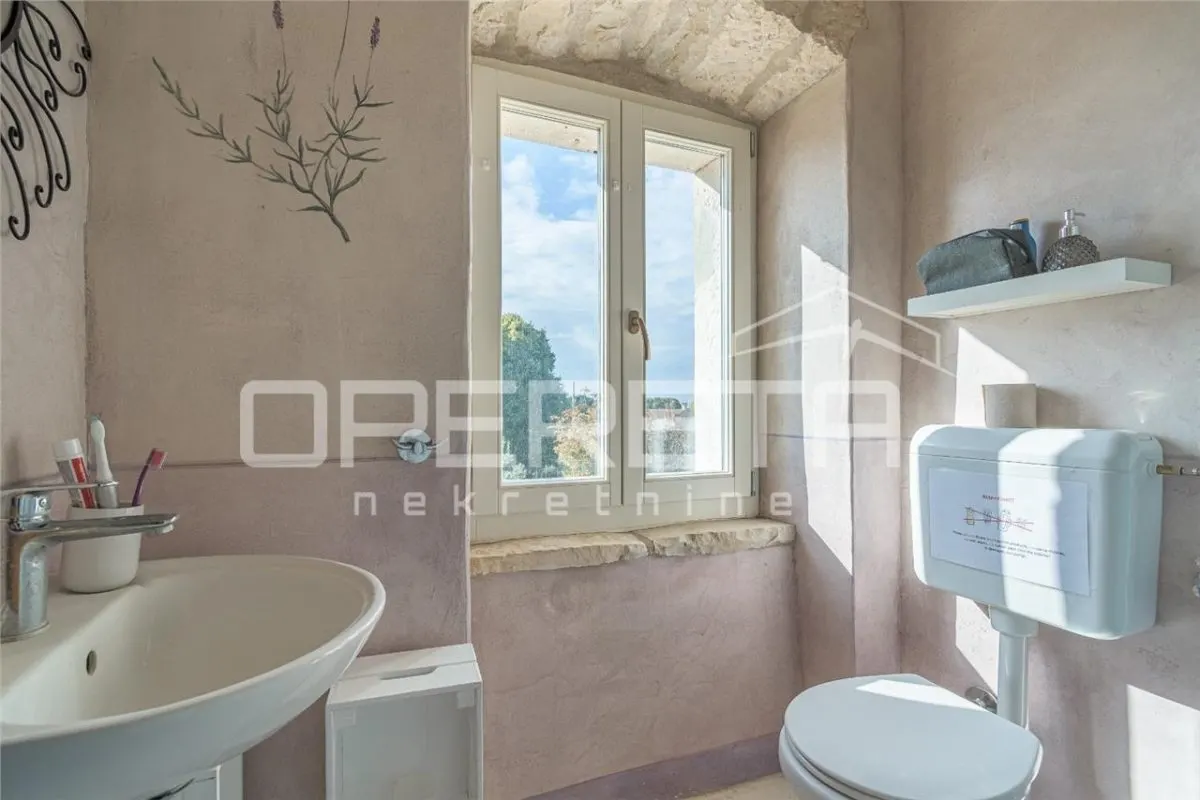 Traditional Istrian Stone Villa with Pool for Sale in Svetvincenat, Croatia - foto 16