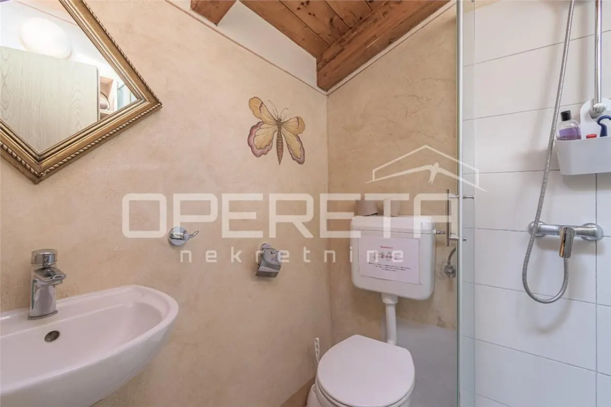 Traditional Istrian Stone Villa with Pool for Sale in Svetvincenat, Croatia - foto 23