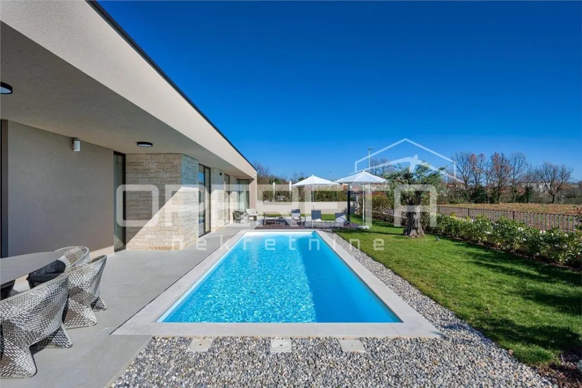Villa Contemporaine de Plain-pied à Vendre à Porec, Croatie - foto 5
