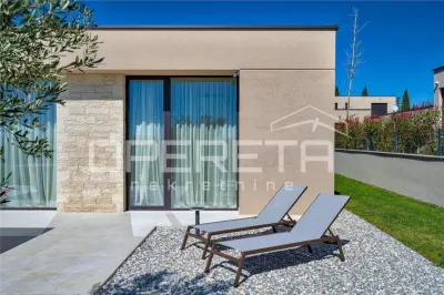 Villa Moderne de Plain-Pied à Vendre à Porec, Croatie – Vue Mer - foto 14
