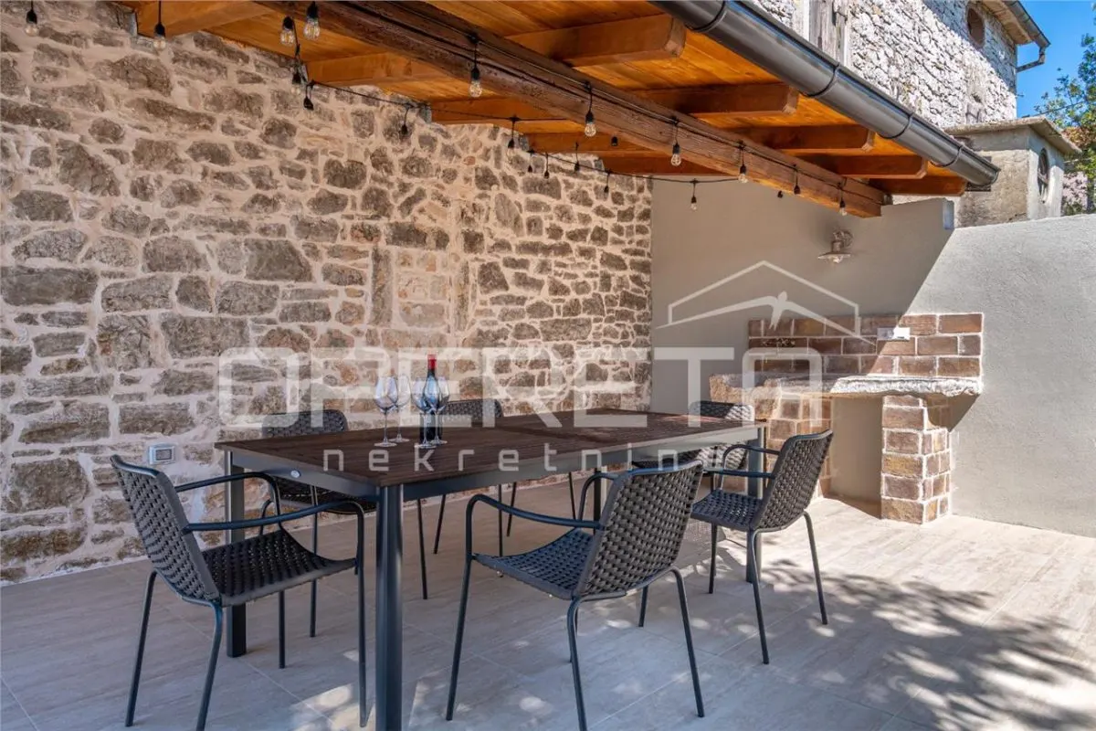 Villa en Pierre à Vendre à Porec, Croatie - foto 24