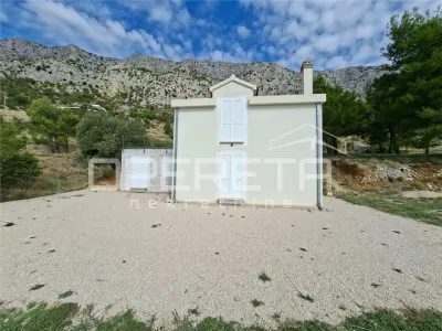 Villa en Venta en Lokva Rogoznica, Croacia, con Vistas al Mar - foto 4
