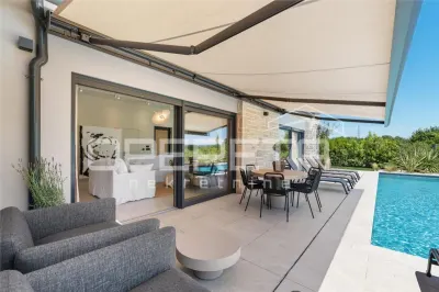 Luxury Designer Villa with Pool for Sale in Porec, Croatia - foto 20
